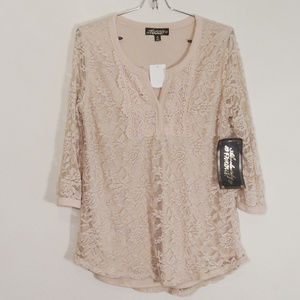 NWT Lace Blouse Tan/Cream Size Medium